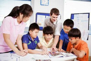 gia-su-tieng-anh-la-gi-1 - News.timviec.com.vn